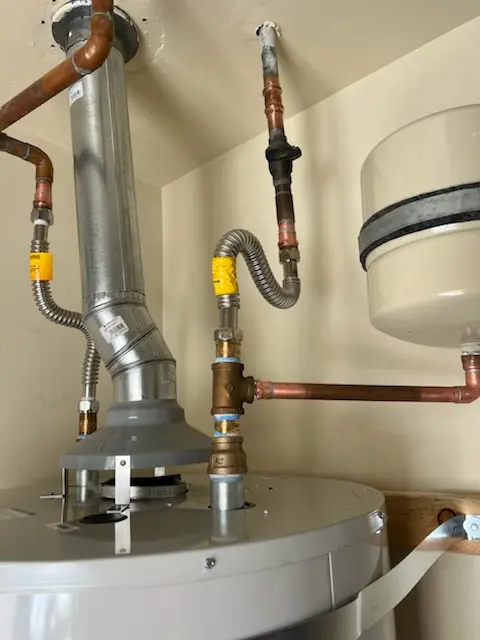 Water heater installation and plumbing repair in Deerfield Estates